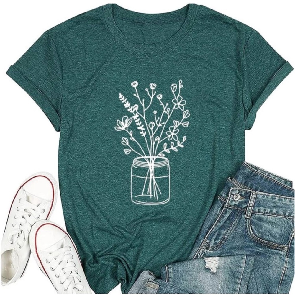 ⭐️⭐️ Host Pick ⭐️⭐️ Floral Jar Graphic Tee - Green